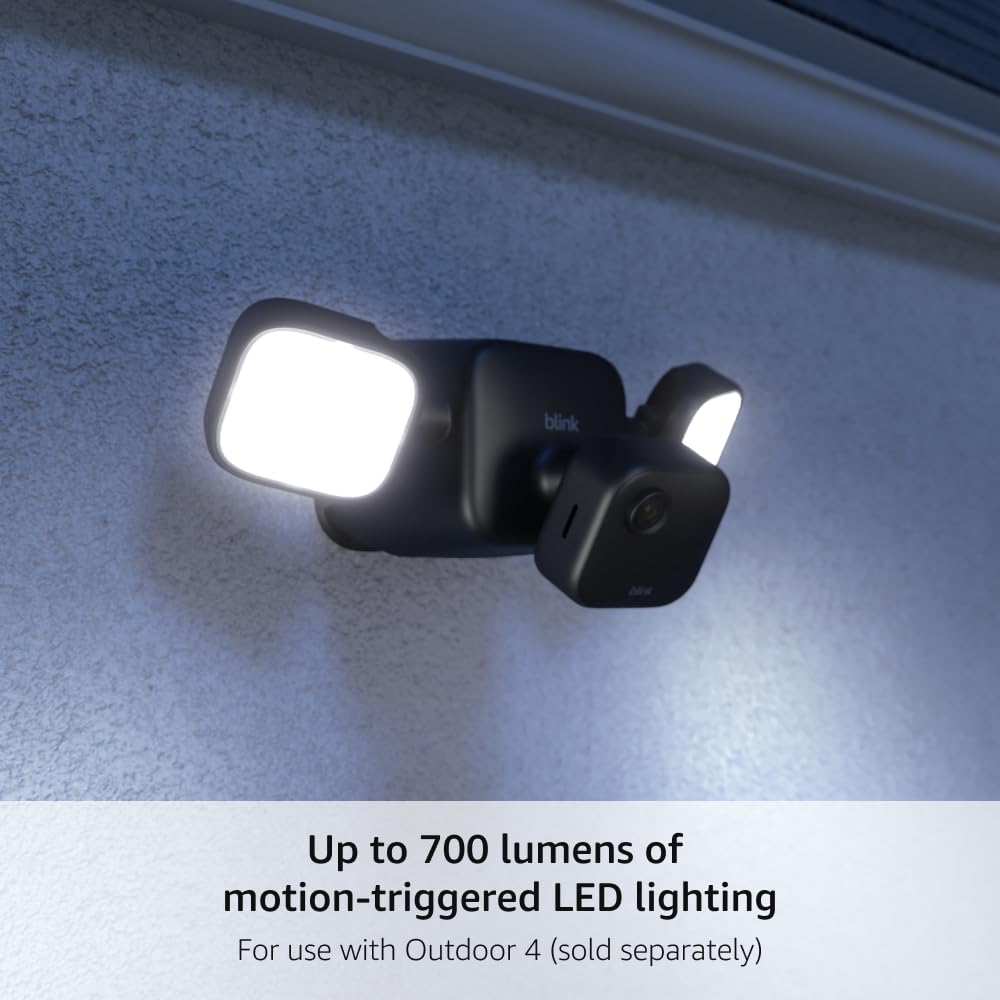 Blink Floodlight Mount for Outdoor Camera view 3