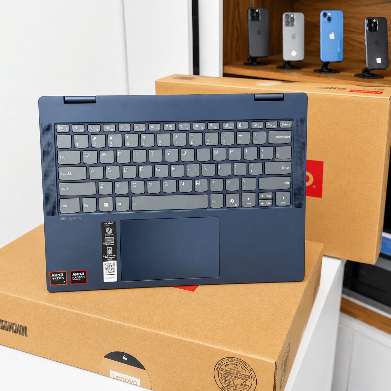 Lenovo IdeaPad 5 2-in-1 14" · Ryzen AI 7 350 / 16GB / 1TB · Touch view 7